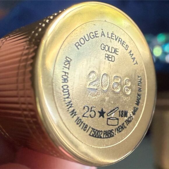 GUCCI GOLDIE RED LIPSTICK | MATTE FINISH | NEW - Picture 8 of 17